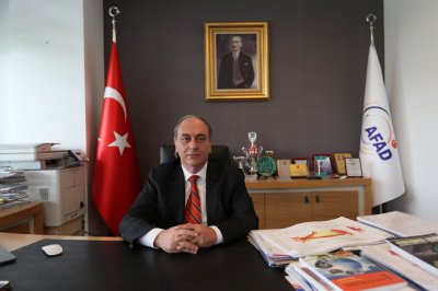 Deprem Daire Başkanı Dr. Murat NURLU